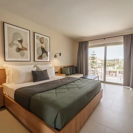 Filoxenia Hotel 4*