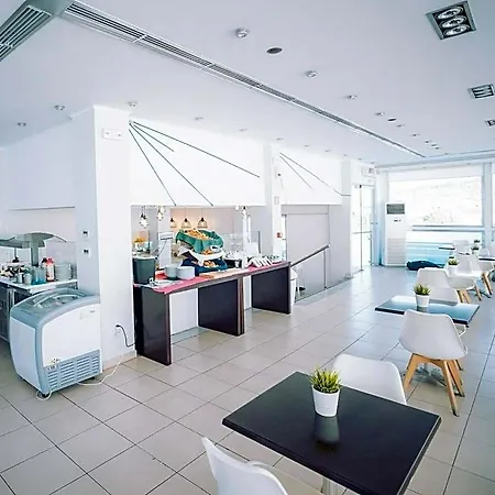Ξενοδοχείο Filoxenia Zakynthos 4*