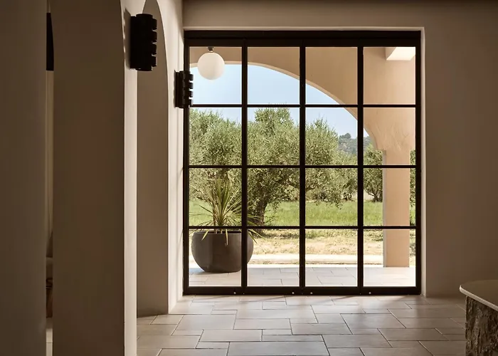 Filoxenia Zakynthos 4* Τσιλιβί